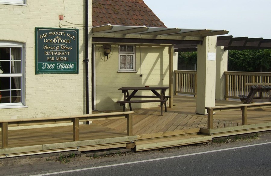 Commercial Decking for Pubs | Softwood Decking London